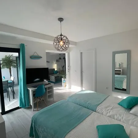 Appartement Marvillafuerte - Air-conditioned Swimming Pool & Private Jacuzzi *