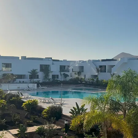Appartement Marvillafuerte - Air-conditioned Swimming Pool & Private Jacuzzi