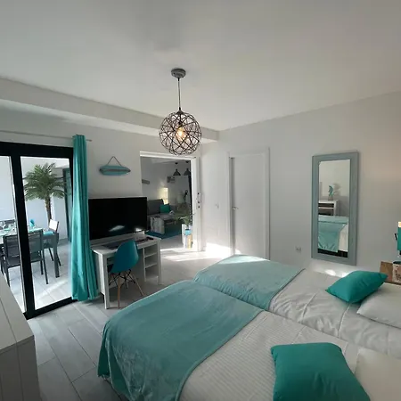 Διαμέρισμα Marvillafuerte - Air-conditioned Swimming Pool & Private Jacuzzi