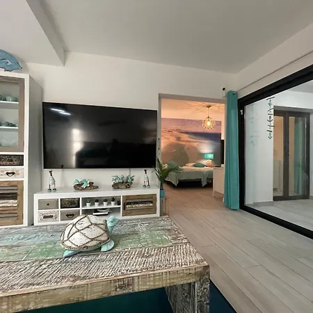 Διαμέρισμα Marvillafuerte - Air-conditioned Swimming Pool & Private Jacuzzi *