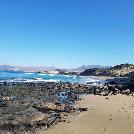 Marvillafuerte - Air-conditioned Swimming Pool & Private Jacuzzi Apartamento *